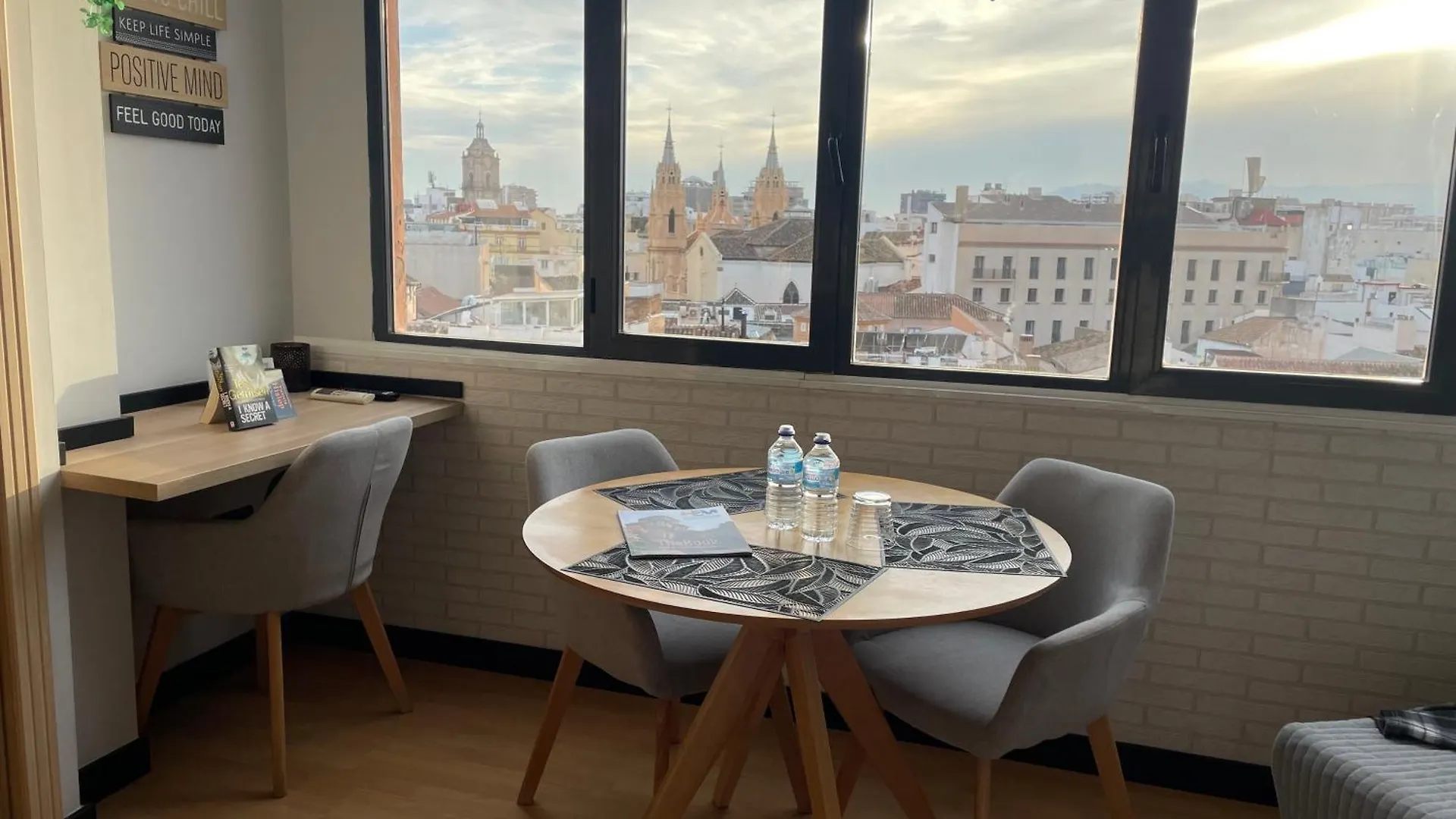 Apartmán H2M Andres Perez Loft En Casco Historico Màlaga